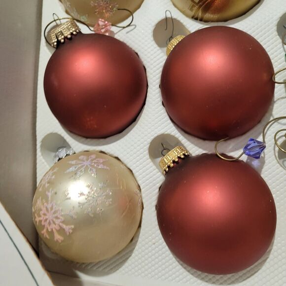 Glass Christmas Ornaments VINTAGE Lot 24 pcs boxed Rauch Ind. Frosted Kitschy - Picture 6 of 12